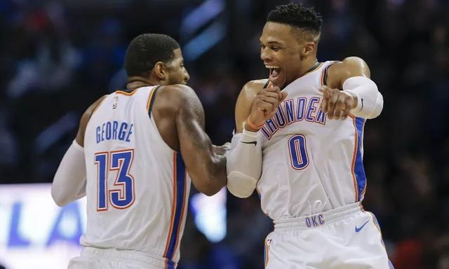  雷霆年轻双核入选国家队集训