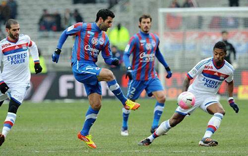  昂热主场不敌斯特拉斯堡陷入降级区  