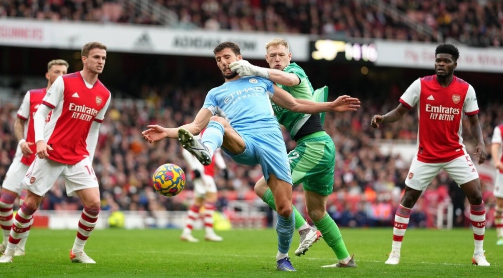  卡尔斯鲁厄主场遭遇黑色十分钟被逆转痛失好局